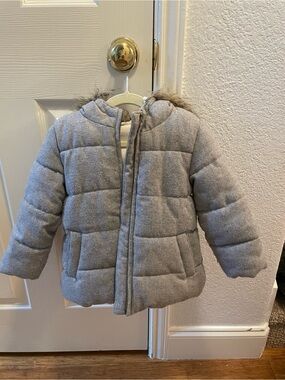 GAP kids fleece lined coat with Faux Fur Hood